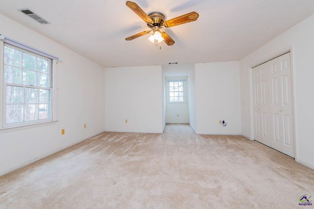 6137 N Wesleyan Drive, Macon, GA 31210