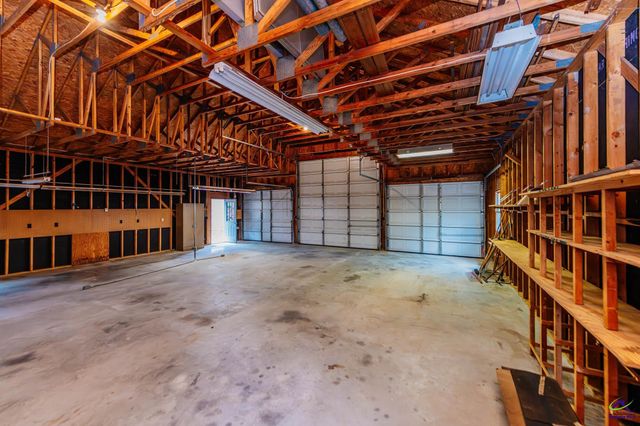 6137 N Wesleyan Drive, Macon, GA 31210