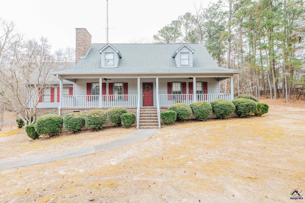 6137 N Wesleyan Drive, Macon, GA 31210