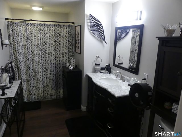 320 Jerome Avenue, Bristol, CT 06010