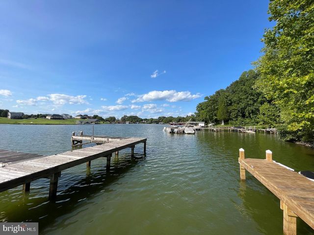 6608 WATER VIEW LN, Mineral, VA 23117