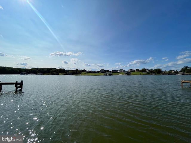 6608 WATER VIEW LN, Mineral, VA 23117