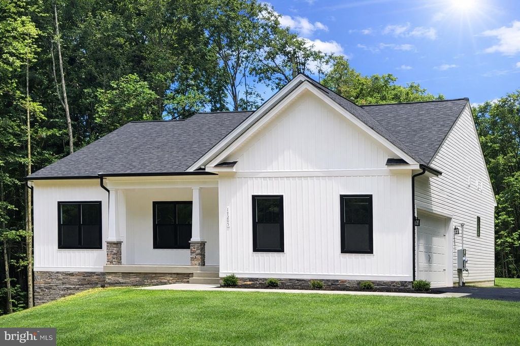 6608 WATER VIEW LN, Mineral, VA 23117