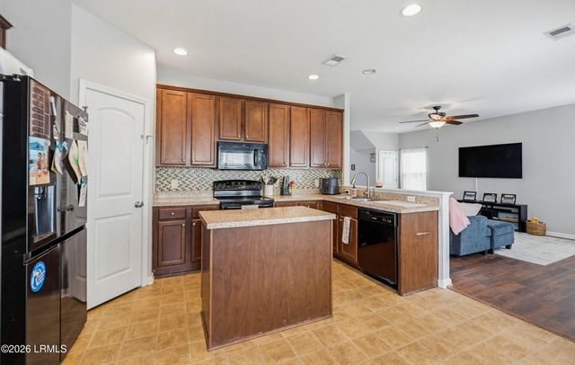 120 Patriot Court, Beaufort, SC 29906