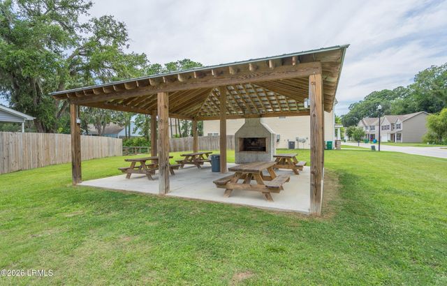 120 Patriot Court, Beaufort, SC 29906