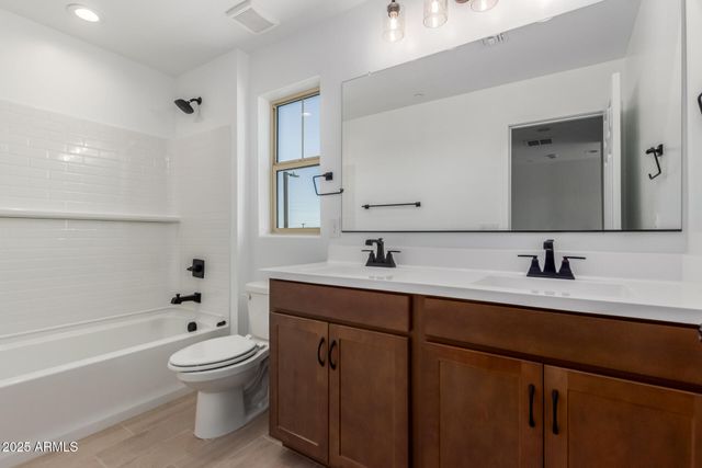 11627 W GREEN Drive, Youngtown, AZ 85363