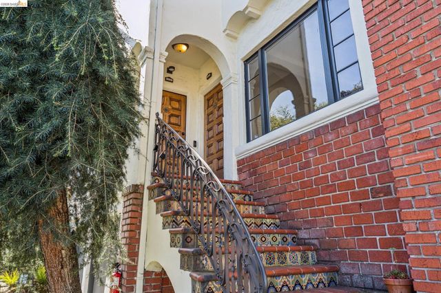 47 Excelsior Ct 43, Oakland, CA 94610