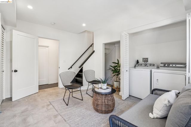 47 Excelsior Ct 43, Oakland, CA 94610