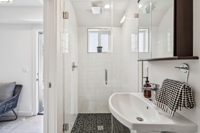 47 Excelsior Ct 43, Oakland, CA 94610