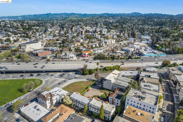 47 Excelsior Ct 43, Oakland, CA 94610