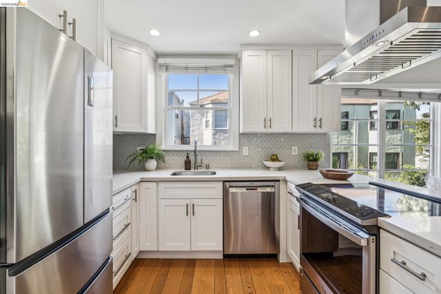 47 Excelsior Ct 43, Oakland, CA 94610