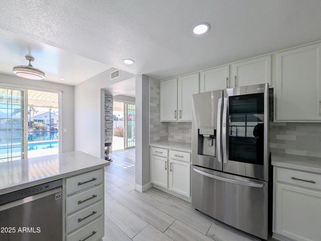 1337 W WINDRIFT Way, Gilbert, AZ 85233