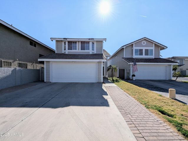 1337 W WINDRIFT Way, Gilbert, AZ 85233