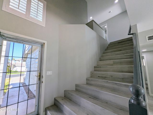 1337 W WINDRIFT Way, Gilbert, AZ 85233