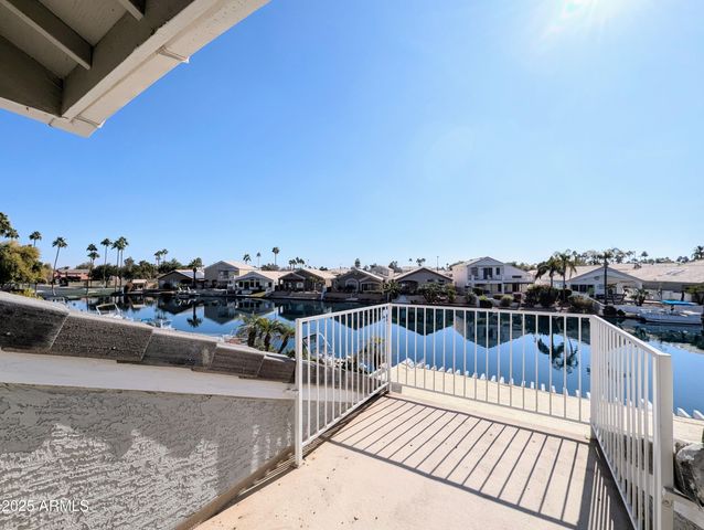 1337 W WINDRIFT Way, Gilbert, AZ 85233