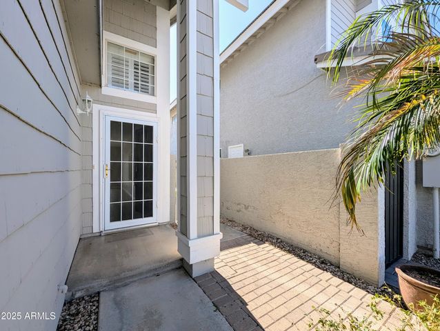 1337 W WINDRIFT Way, Gilbert, AZ 85233