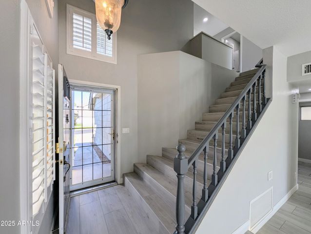 1337 W WINDRIFT Way, Gilbert, AZ 85233