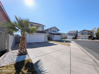 1337 W WINDRIFT Way, Gilbert, AZ 85233