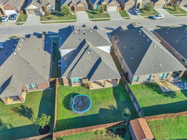 10808 Blaze Street, Aubrey, TX 76227