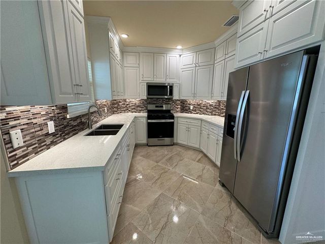 1114 N 20th Street, Mcallen, TX 78501