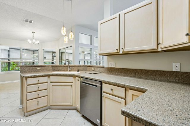 881 BUCKEYE Lane W, Jacksonville, FL 32259