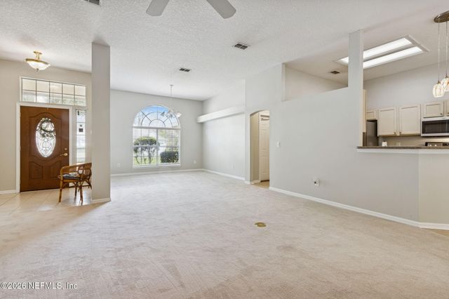 881 BUCKEYE Lane W, Jacksonville, FL 32259