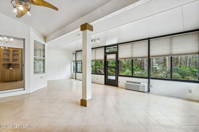 881 BUCKEYE Lane W, Jacksonville, FL 32259