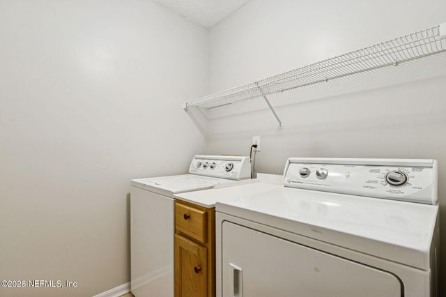 881 BUCKEYE Lane W, Jacksonville, FL 32259