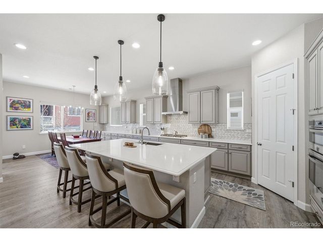 9035 Basalt Ln, Littleton, CO 80125