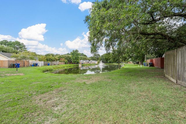 1262 Apex Lane, Charleston, SC 29412