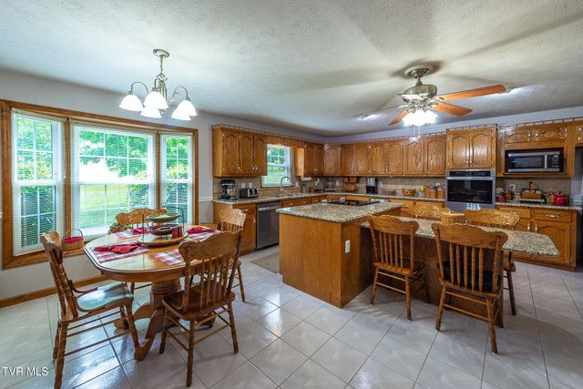 234 Olinger Drive, Kingsport, TN 37660