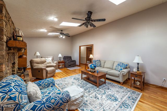 234 Olinger Drive, Kingsport, TN 37660