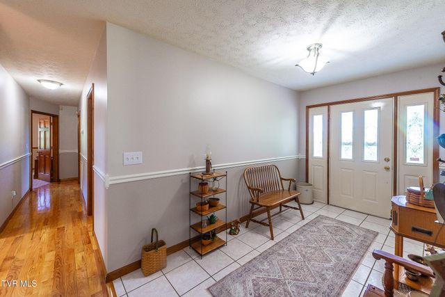234 Olinger Drive, Kingsport, TN 37660