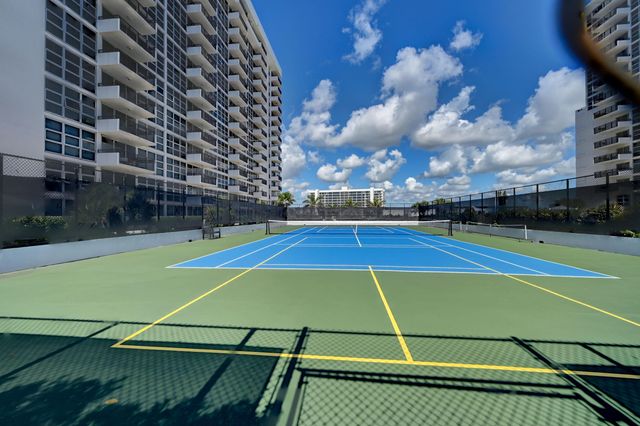 531 N Ocean Boulevard 1210, Pompano Beach, FL 33062