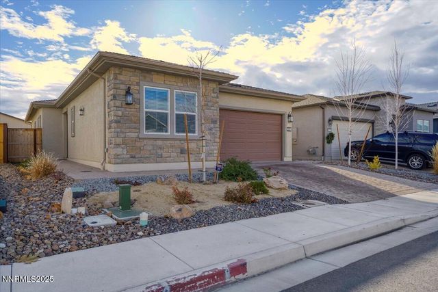 2285 Jagged Peak Lane, Sparks, NV 89436