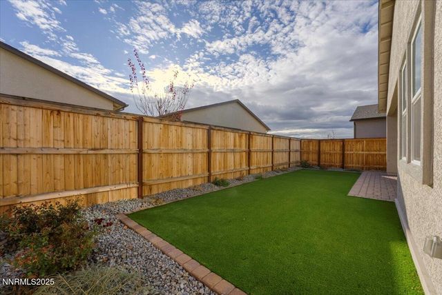 2285 Jagged Peak Lane, Sparks, NV 89436