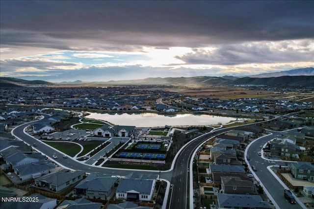 2285 Jagged Peak Lane, Sparks, NV 89436