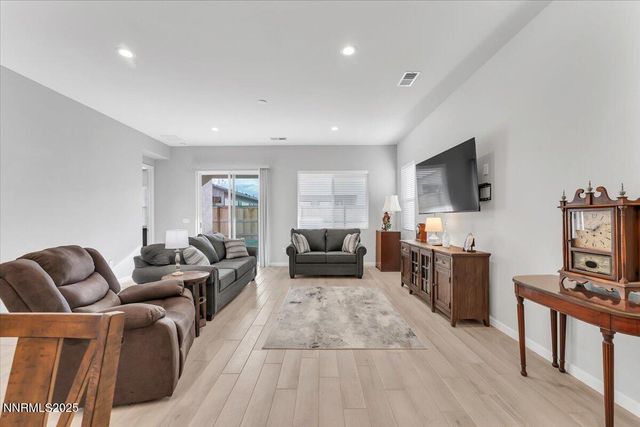 2285 Jagged Peak Lane, Sparks, NV 89436