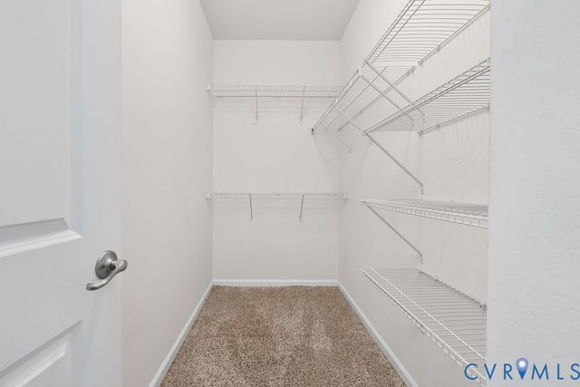5812 Swift Fox Dr, Moseley, VA 23120