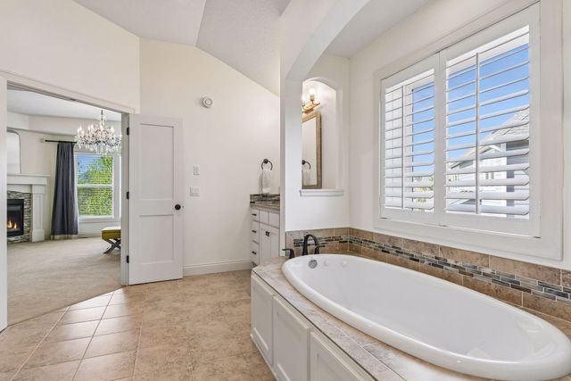 5990 Black Oaks Lane N, Plymouth, MN 55446