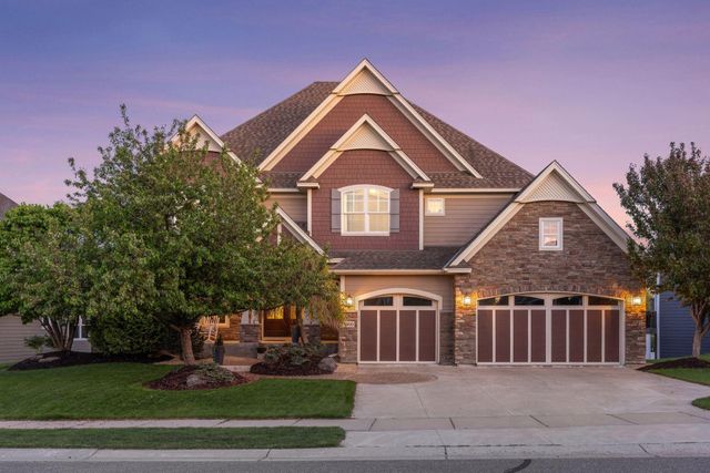 5990 Black Oaks Lane N, Plymouth, MN 55446