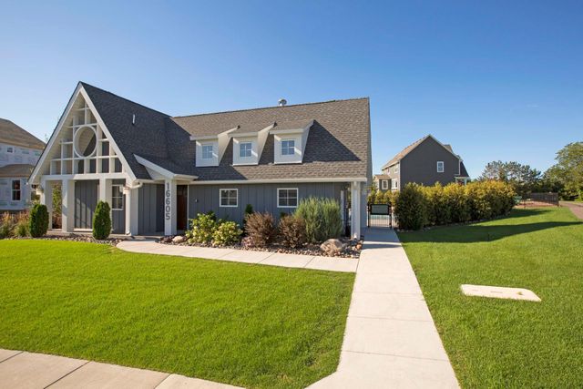 5990 Black Oaks Lane N, Plymouth, MN 55446