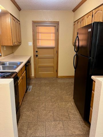 3402 S Hiram, Wichita, KS 67217