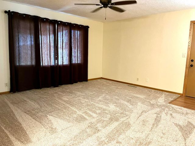 3402 S Hiram, Wichita, KS 67217