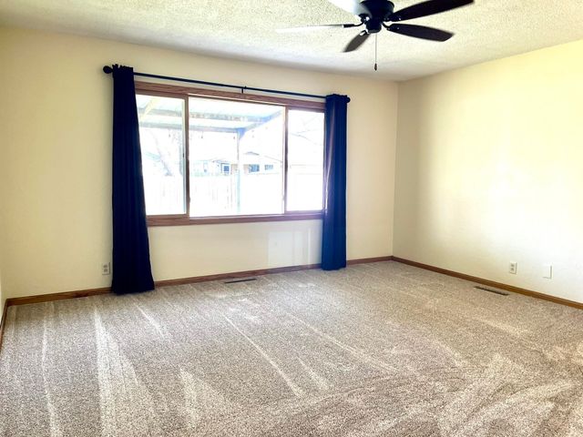 3402 S Hiram, Wichita, KS 67217