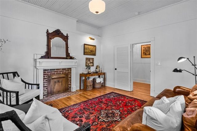 413 Mountain Street, Kernersville, NC 27284