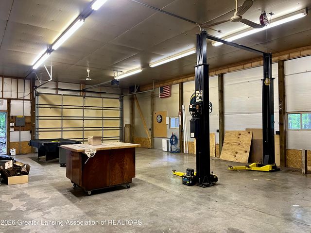 13708 Oneida Road, Grand Ledge, MI 48837