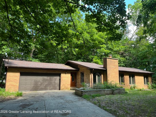 13708 Oneida Road, Grand Ledge, MI 48837