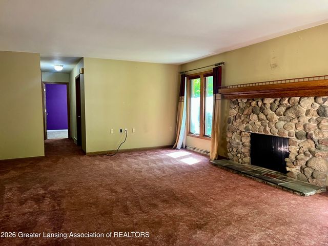 13708 Oneida Road, Grand Ledge, MI 48837