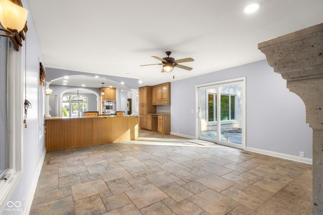 4872 S Poplar Drive, Columbus, IN 47201